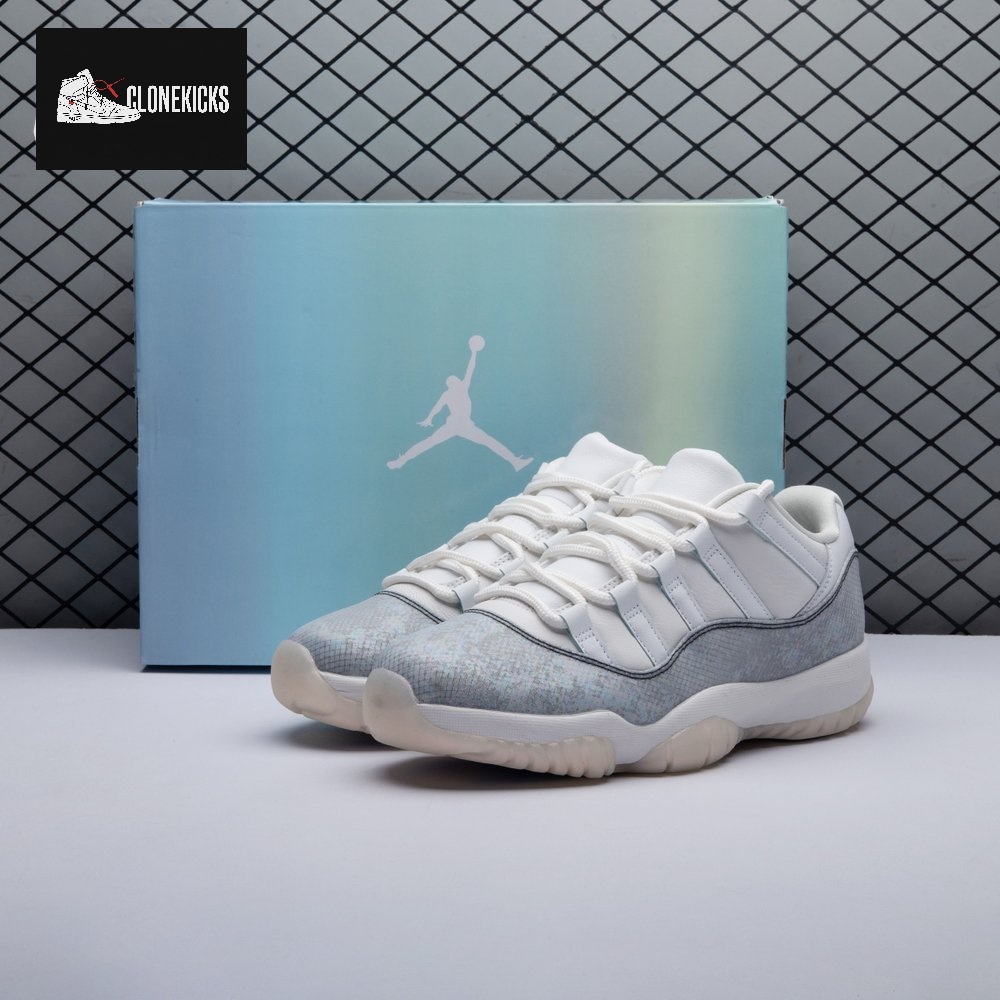 Air Jordan 11 Low Year of the Snake HQ7000-001 Unisex
