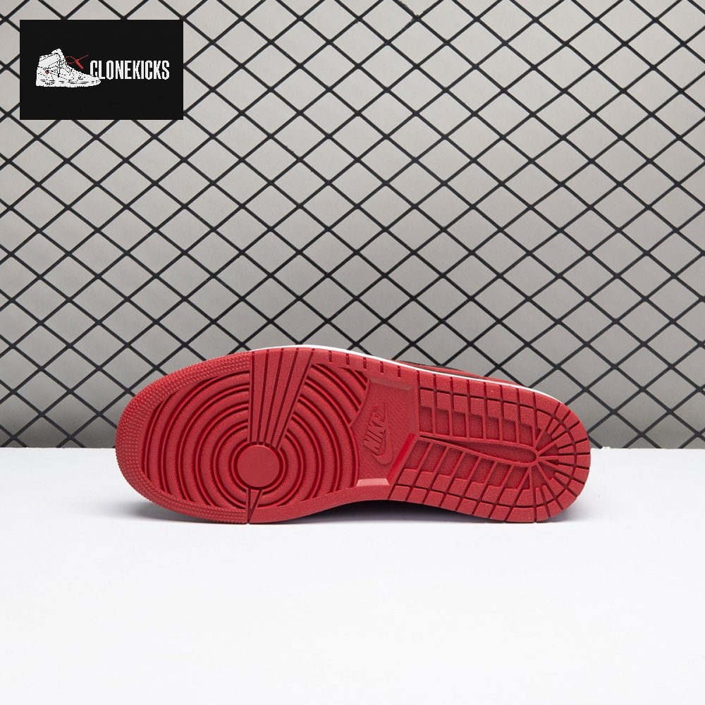 Jordan 1 Retro Low OG Banned IW6276-001 Unisex - Image 11