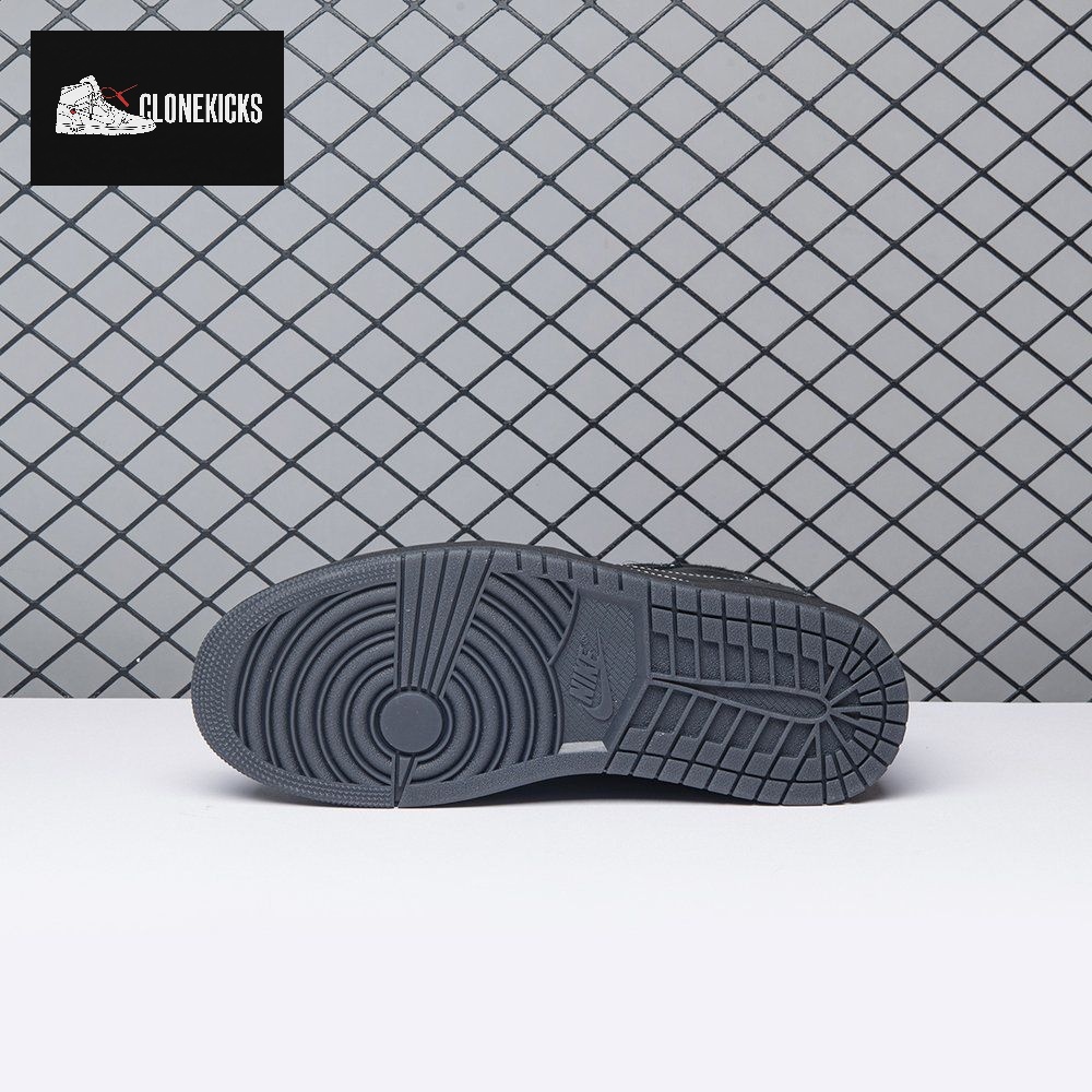 Jordan 1 Retro Low OG SP Travis Scott Black Phantom Unisex - Image 6