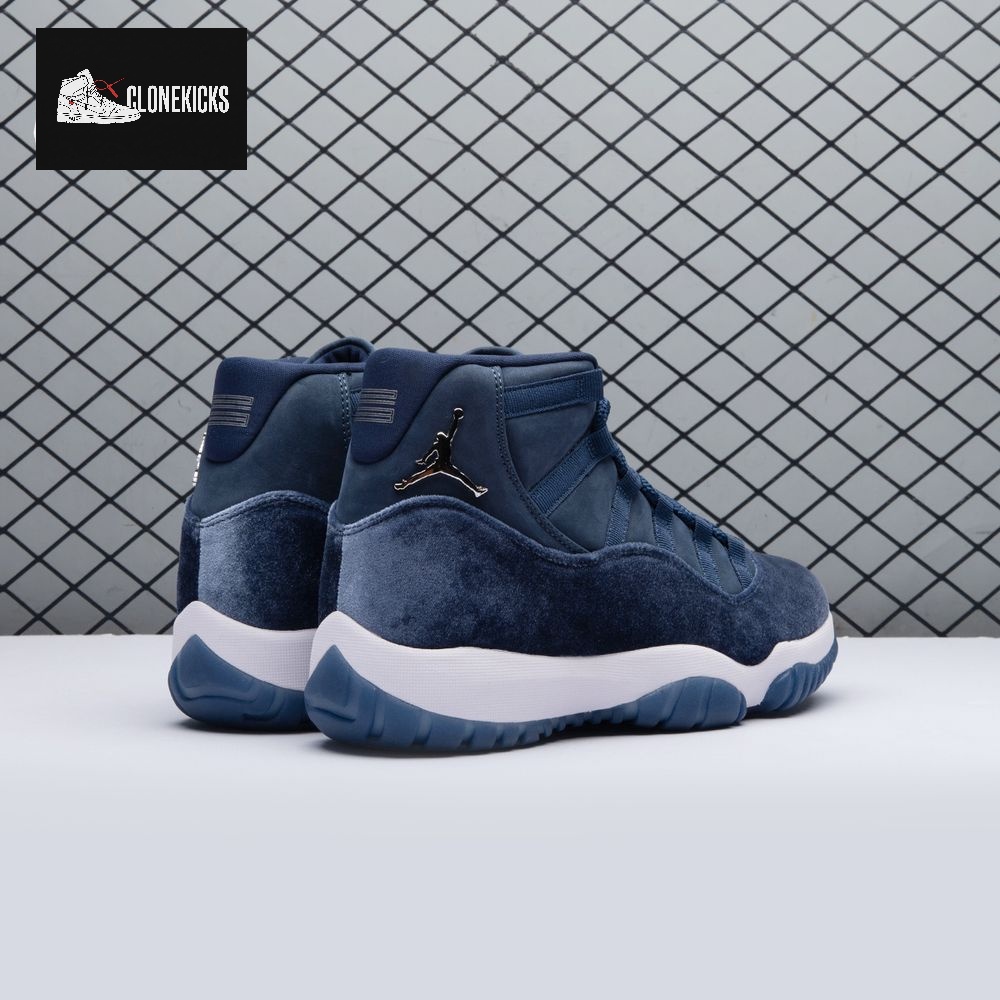 Jordan 11 Midnight Navy AR0715-441 Men's - Image 14