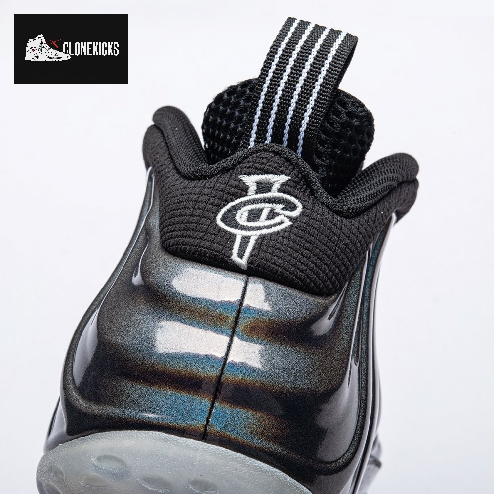 Nike Air Foamposite One Hologram 314996-900 Unisex - Image 3