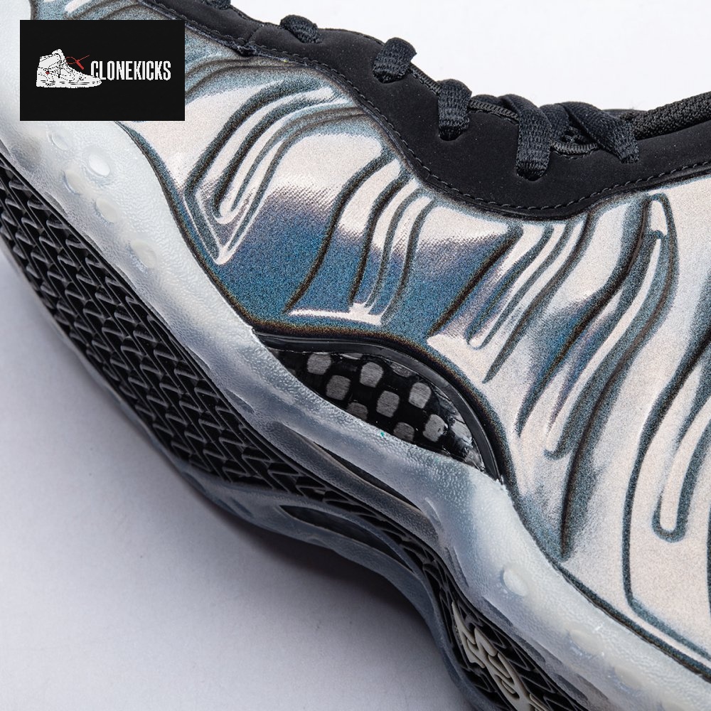 Nike Air Foamposite One Hologram 314996-900 Unisex - Image 4