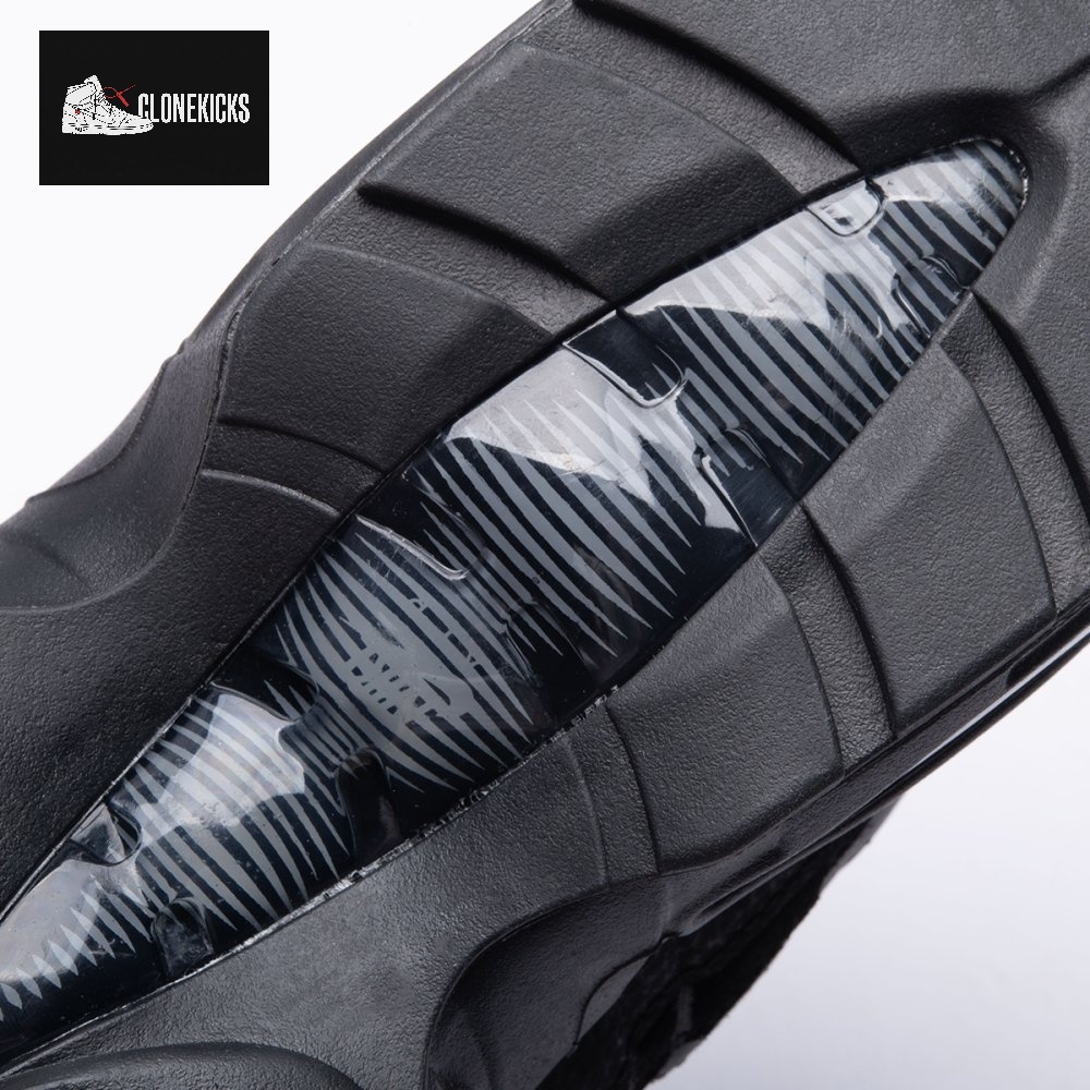 Nike Air Max 95 Essential Triple Black CI3705-001 Men's - Image 7