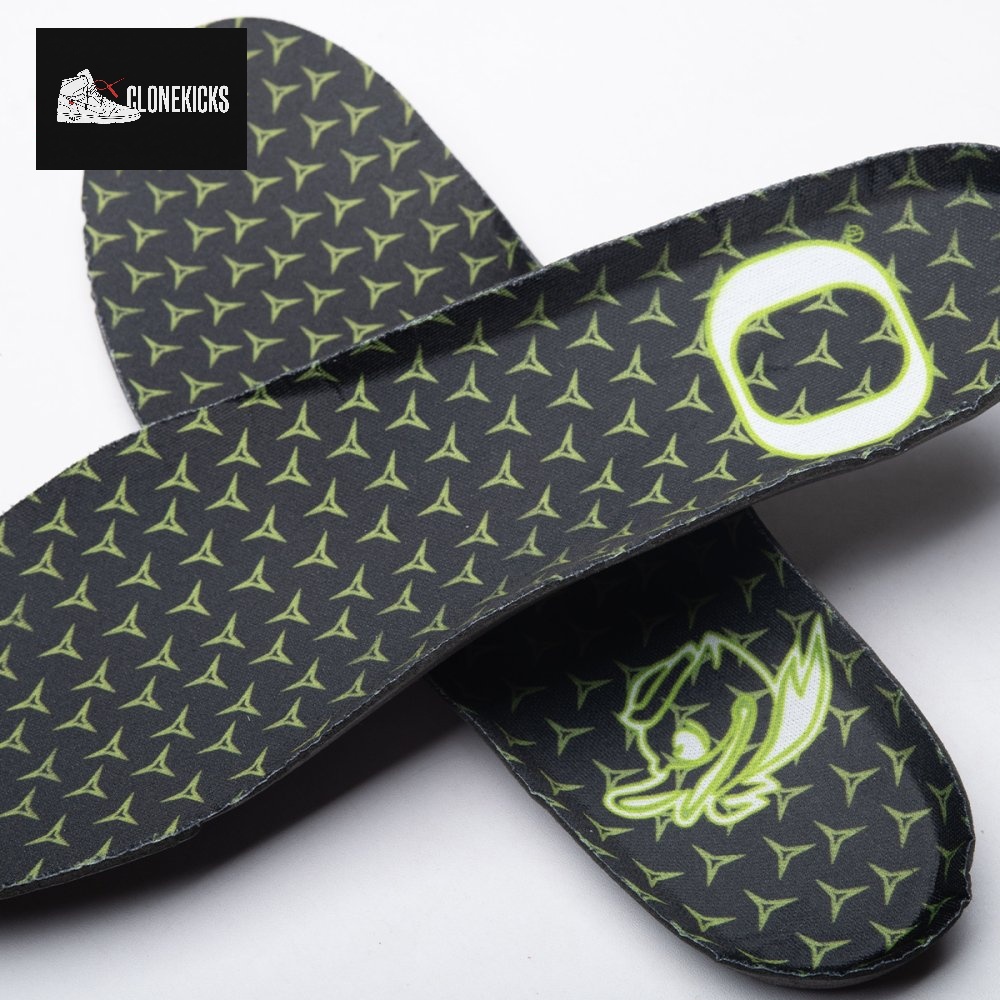 Nike Air Max 9597 Ducks of a Feather Lightning IM2174-001 Unisex - Image 5