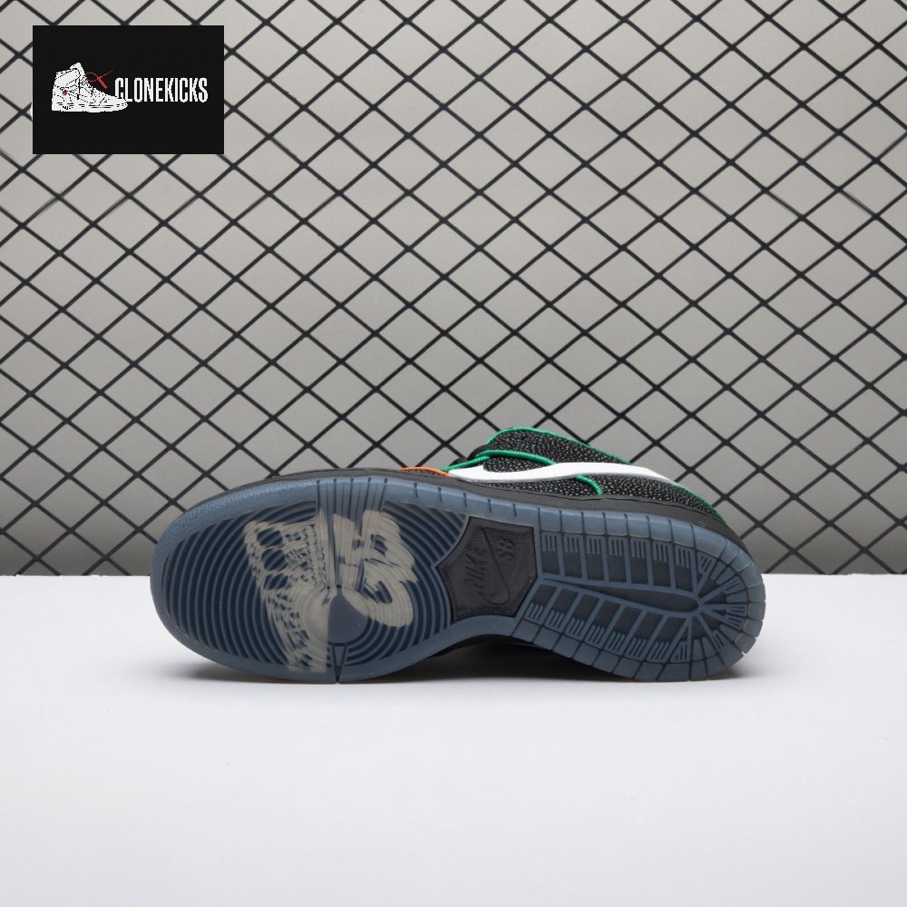 Nike SB Dunk Low Bronx Girls Skate HV1664-001 Men's - Image 11