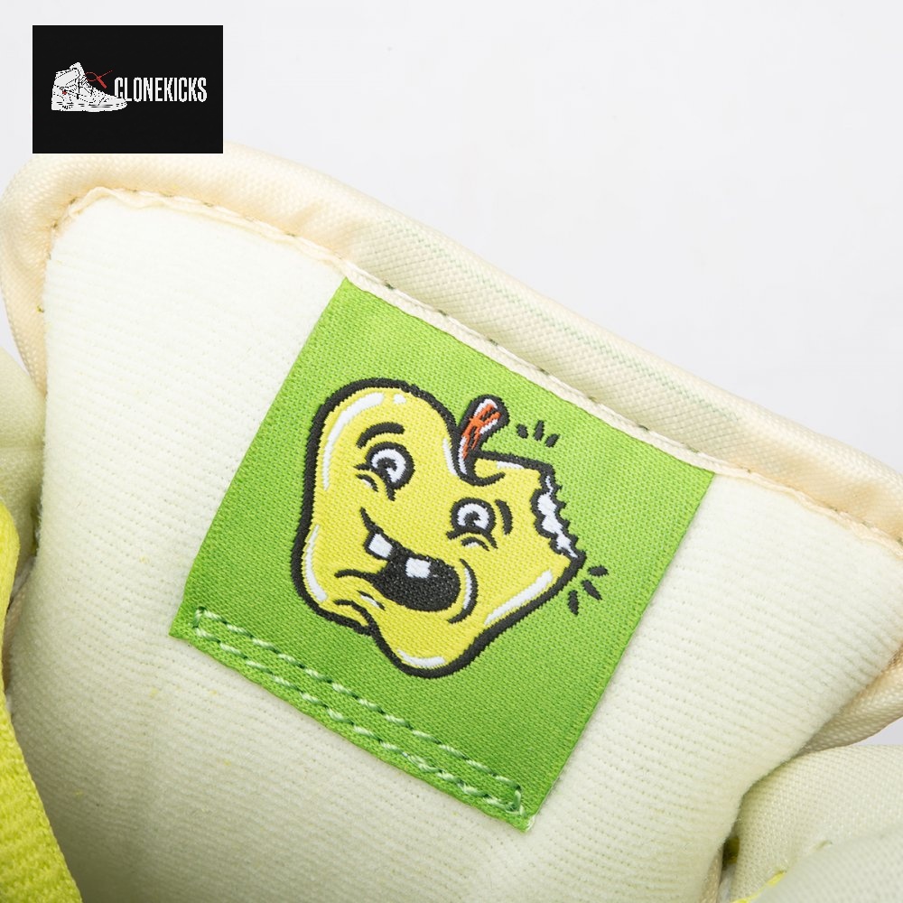 Nike SB Dunk Low Green Apple DM0807-300 Unisex - Image 4