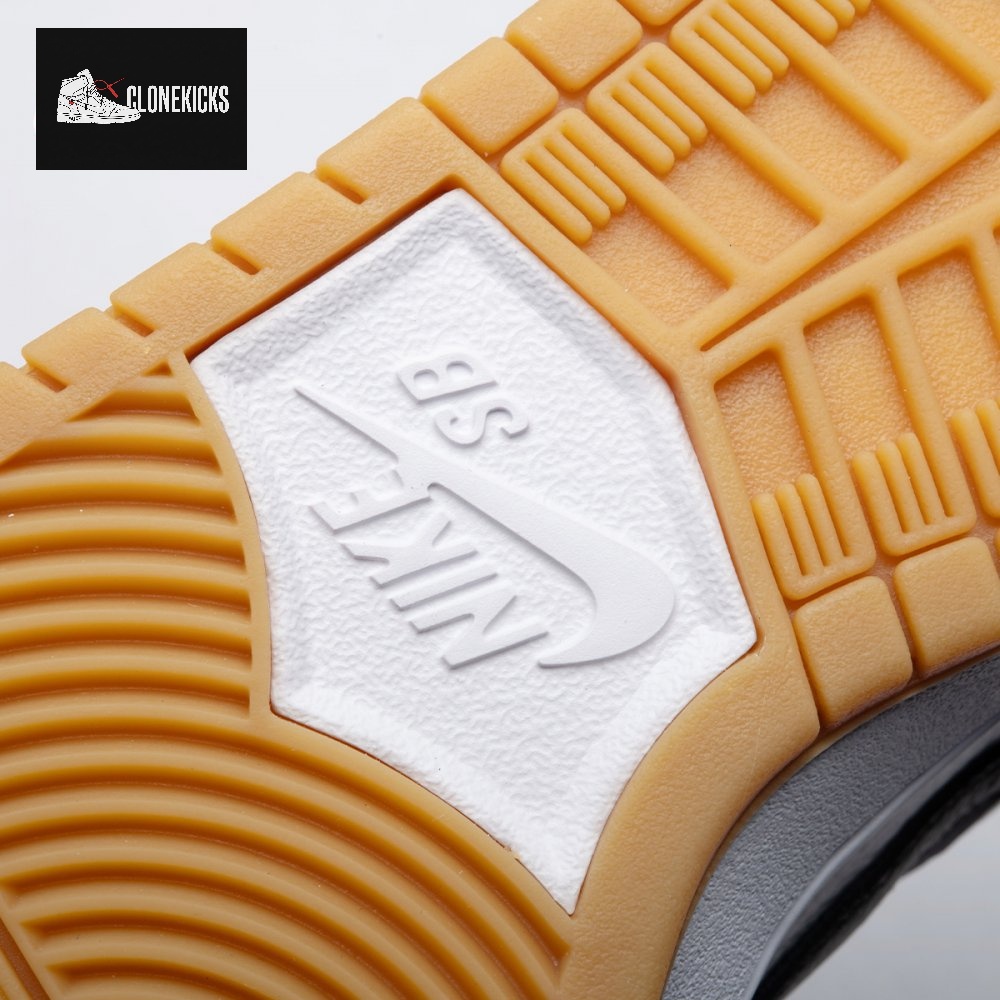 Nike SB Dunk Low Orange Label White Black Unisex - Image 8