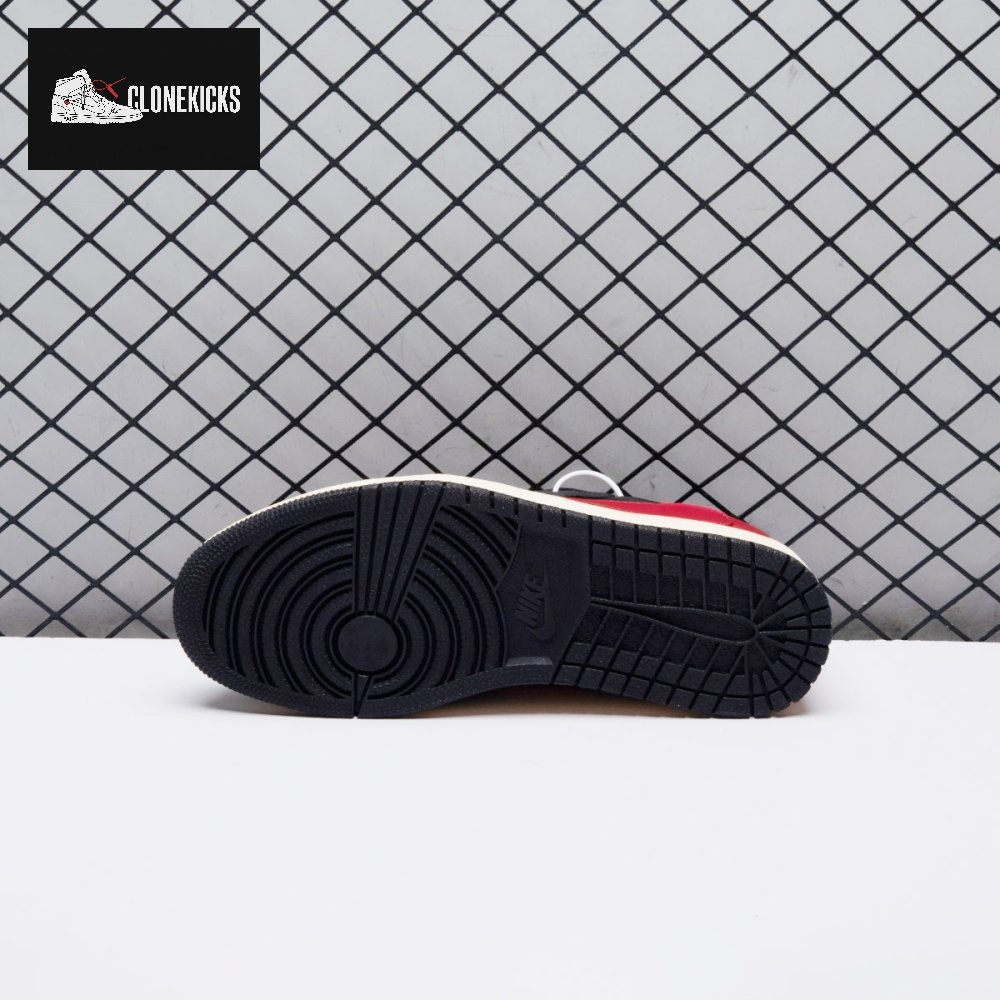 Travis Scott x Air Jordan 1 Low Bred Unisex - Image 9